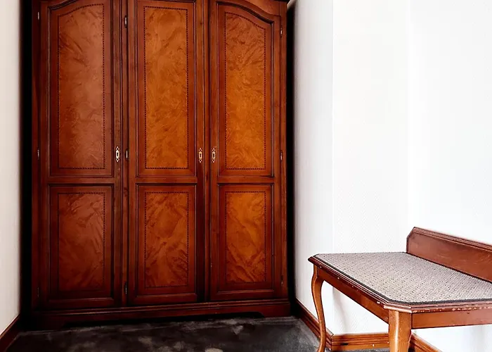 塞德洛斯基酒店 酒店