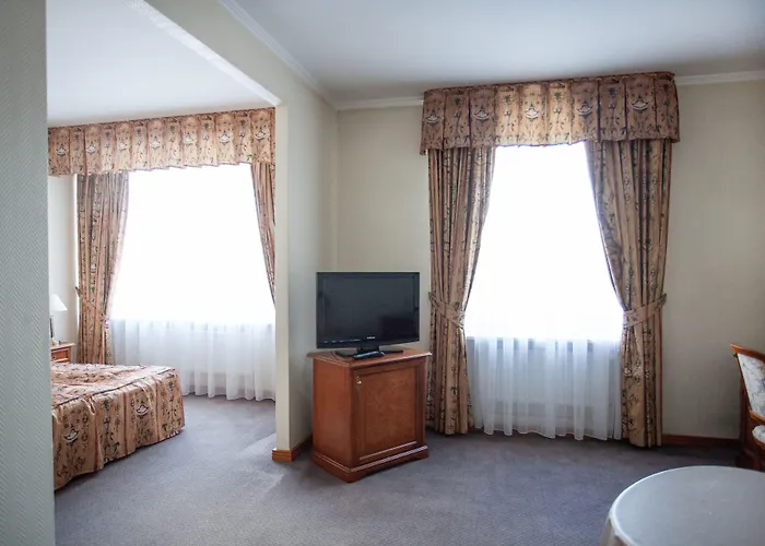 塞德洛斯基酒店 酒店