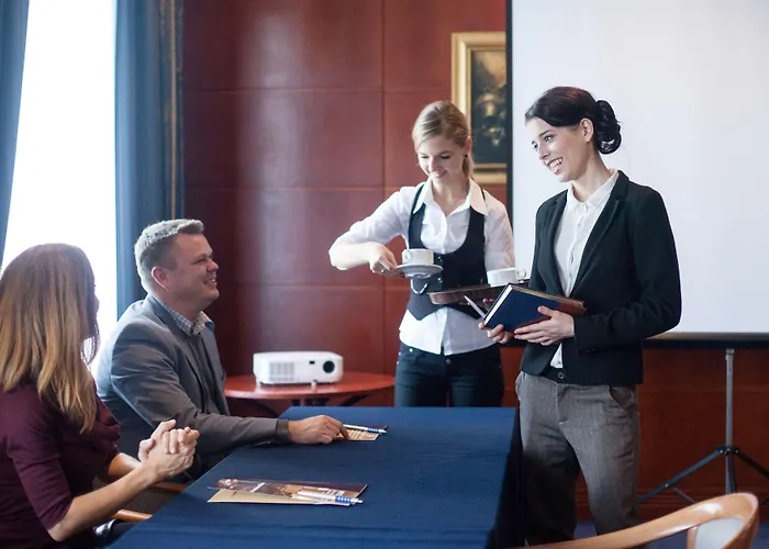 塞德洛斯基酒店 格但斯克